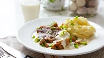 Lammkotletter med champinjoner