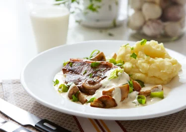 Lammkotletter med champinjoner