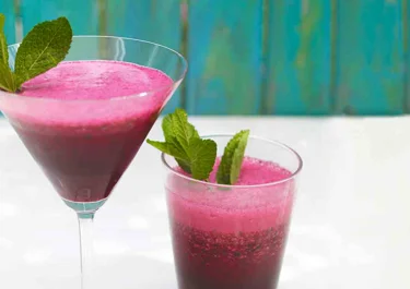 Jordgubbsslush med mynta