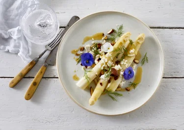 Witte asperges