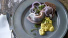 Marinerede sild med cremefraichesauce