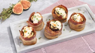 Figues farcies au mascarpone enrobées de bacon