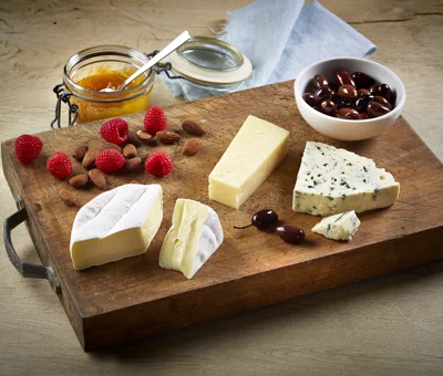 Burnt-inspired cheese board