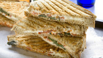 Rapeat Apetina toastit