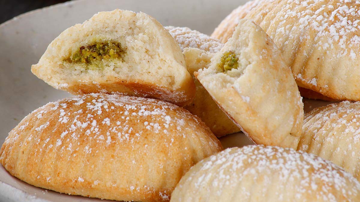 Pistachio-Filled Cookies (Ma'amoul)