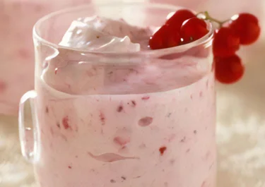 Skummig vinbärsdessert