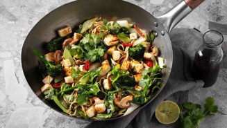 Kasviswokki Paneer-juustolla