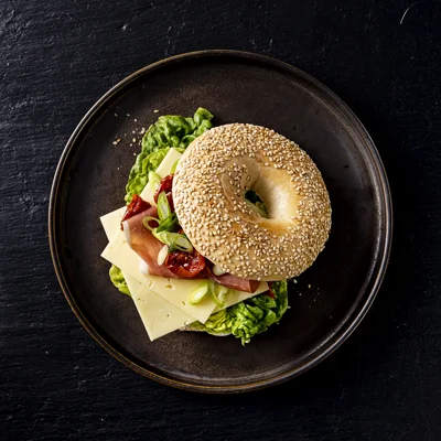 Castello® Burger Cheddar juustoviipaleet