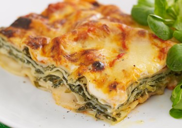 Pinaattilasagne