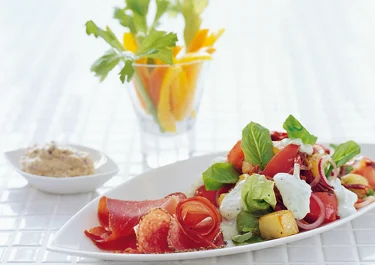 Ljummen potatissallad med pestoyoghurt