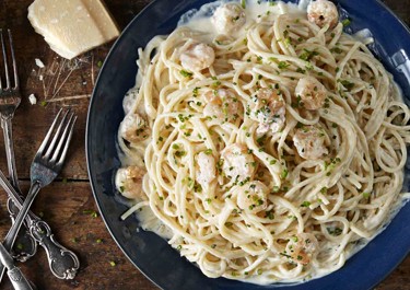 Sitruunainen katkarapupasta