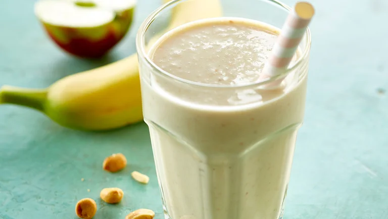 Peanutshake med æble