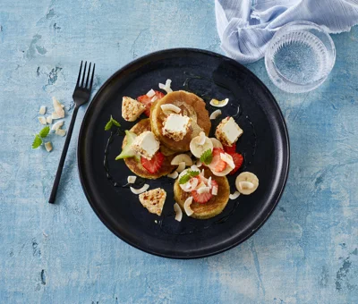 SCOTCH PANCAKES MET ANANAS ROOMKAAS EN FRUIT