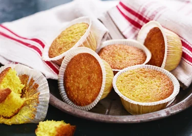 Saftiga saffransmuffins