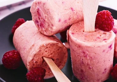Lactose-free yogurt popsicles