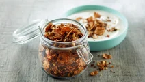 Rugbrødsmysli med kardemomme og chiafrø