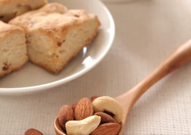 Almond scones