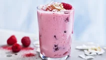 Smoothie med hallon och kokos
