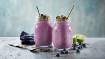 Smoothie med kefir og blåbær