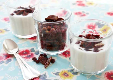 Rostade pecannötter med tranbär