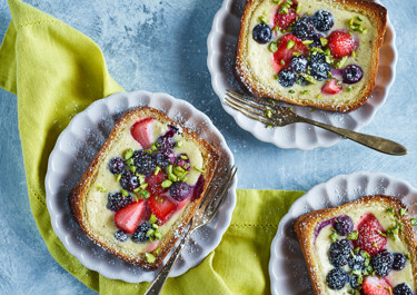 Yoghurt Custard Toast