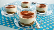 Tiramisu med rabarbersmak