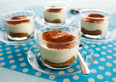 Tiramisu med rabarbersmak