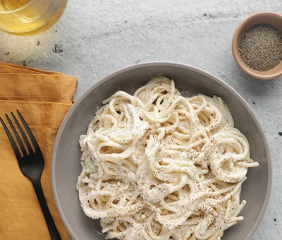 4 Ingredient Creamy Cacio e Pepe