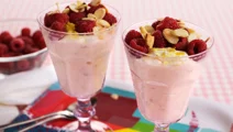 Framboos panna cotta zonder lactose