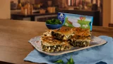 فطيرة الدجاج والسبانخ بعجينة الفيلو