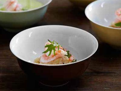 Grönkålssoppa med räkor, kompott på äpple & jordärtskocka