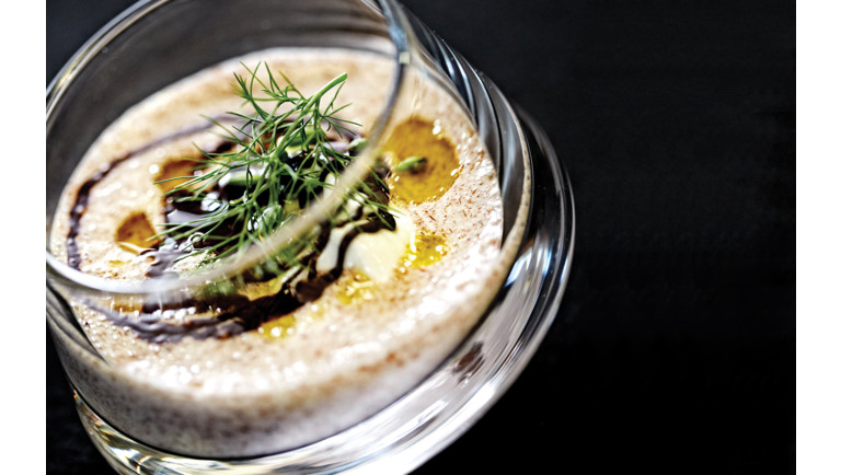 "Banana split" og aromatiske frø som smoothie