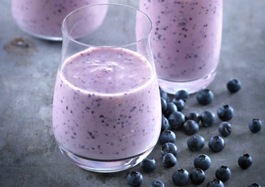 Smoothie aux myrtilles