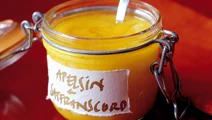 Apelsincurd med saffran