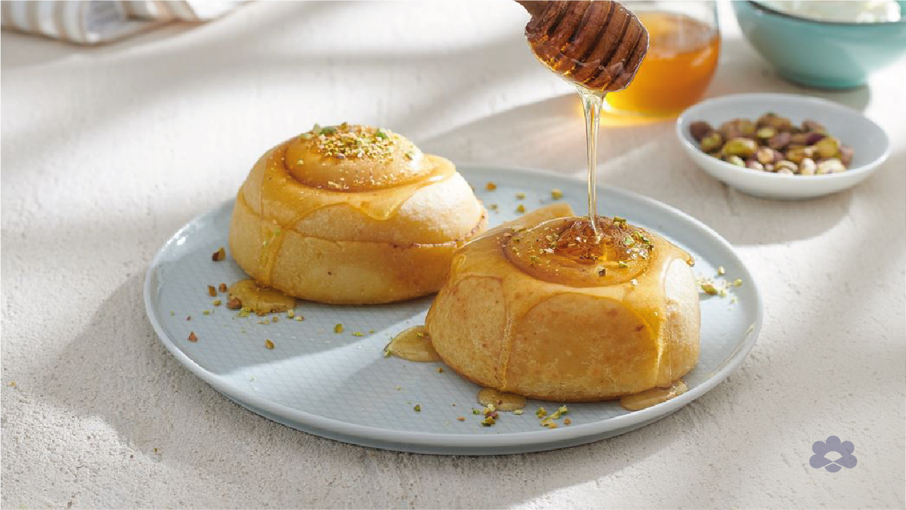 فطير بالجبنة والعسل