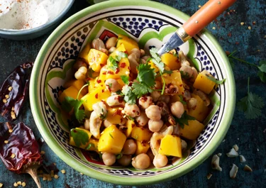 Chaat-sallad med cashew och mango
