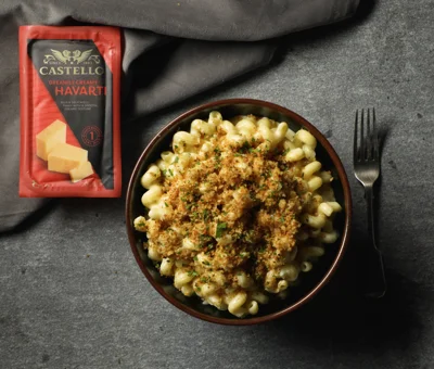 Creamiest Ever Mac and Cheese with Garlic Sourdough Crumb Topping