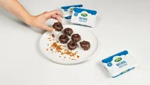 Donuts helados de ferrero con Arla Queso de Untar Natural