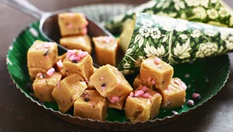 Lakritsfudge med hallon