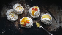 Lemon marengs med lemon curd