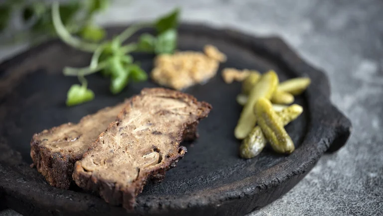 Postej med svampe og quinoa