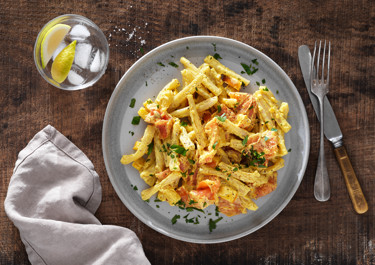 Laxpasta med äpple
