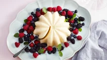 Citronparfait med syrad grädde