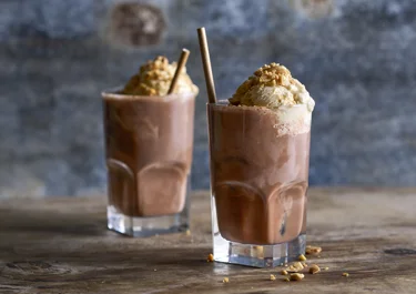 Dadelshake med salt karamell