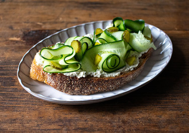 Kahden kurkun tuorejuustoleipä