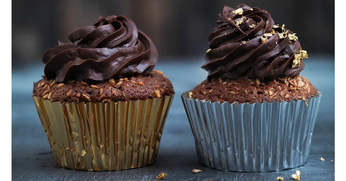 BANANA & CHOCOLATE MUFFINS