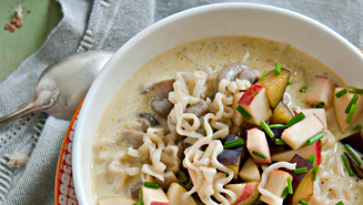 Svampesuppe med æble og purløg