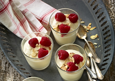 Hvid chokolademousse med citron