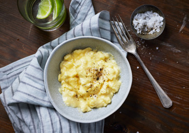 Snabbaste äggröran med cottage cheese